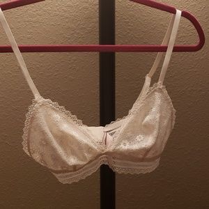 NWOT VS Bralette